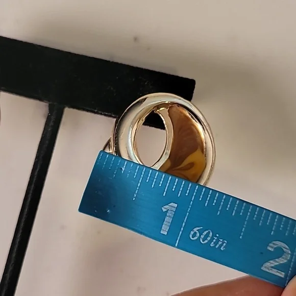 Vintage Gold Tone Omega Necklace Bracelet and Earrings Set - Picture 10 of 11